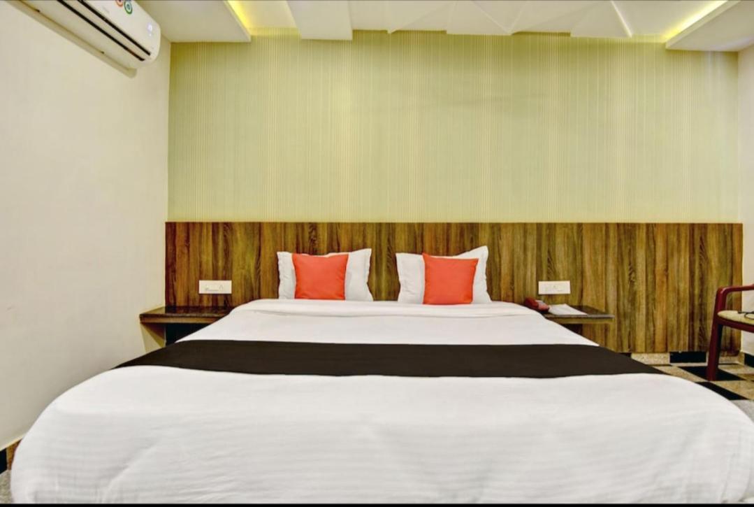 Citi Club Hotel Kanpur Exterior photo