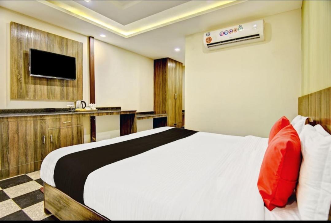 Citi Club Hotel Kanpur Exterior photo