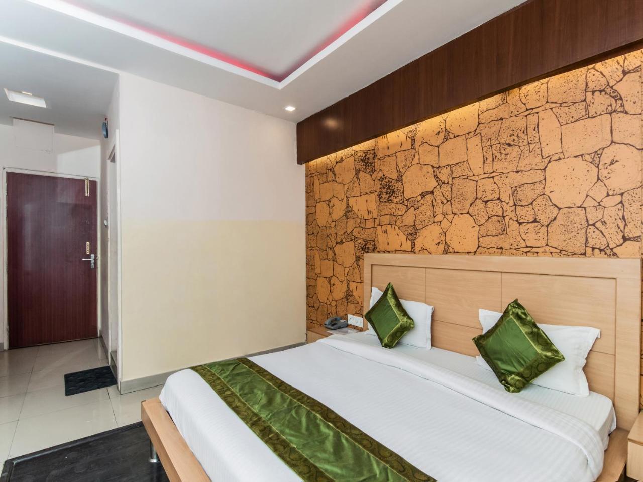 Citi Club Hotel Kanpur Exterior photo