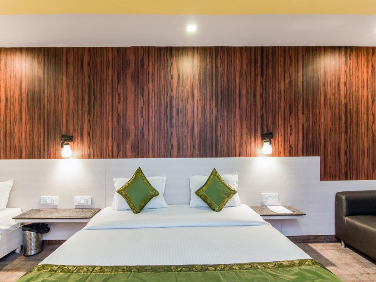 Citi Club Hotel Kanpur Exterior photo